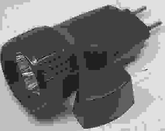 Фонарь ручной "Космос" на светодиодах, с вилкой д/зарядки, 220V/60